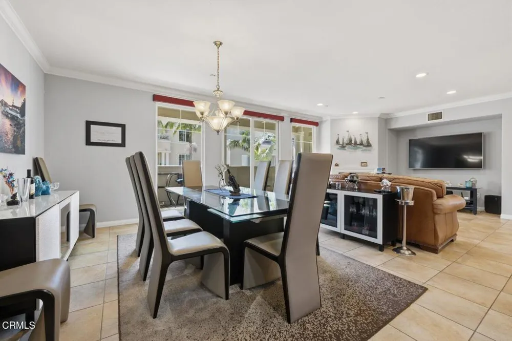 4268 Tradewinds Drive Oxnard, CA 93035