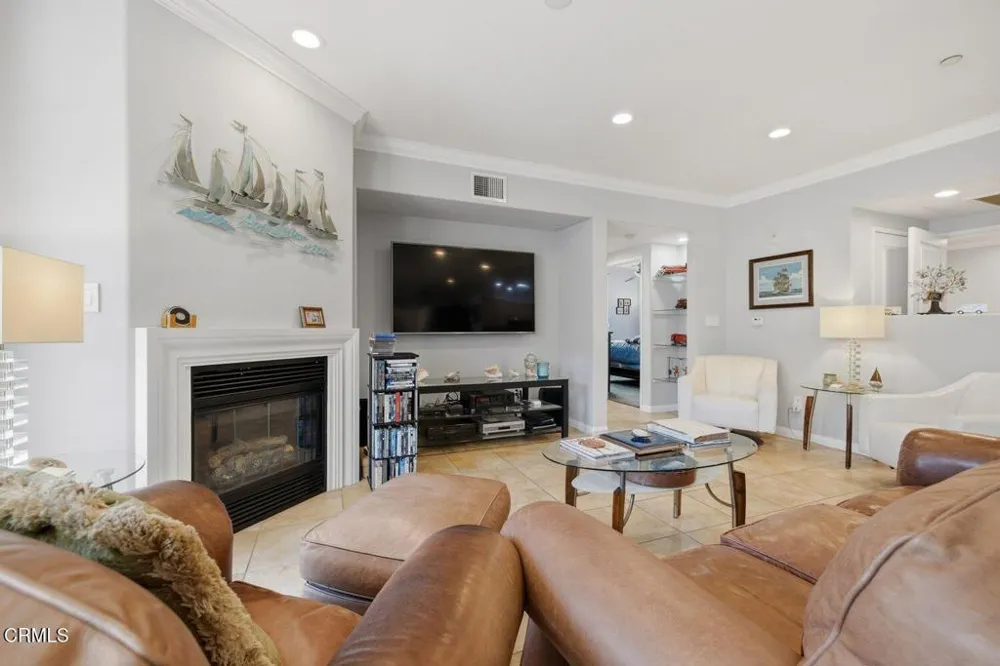 4268 Tradewinds Drive Oxnard, CA 93035