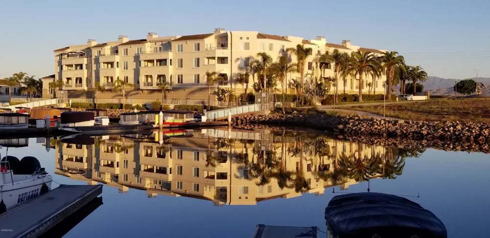 4268 Tradewinds Drive Oxnard, CA 93035