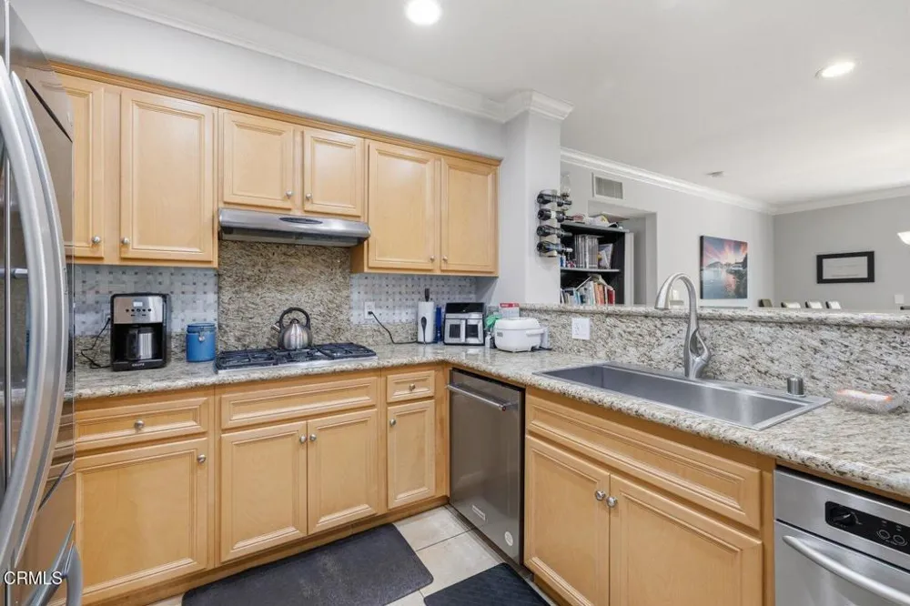4268 Tradewinds Drive Oxnard, CA 93035