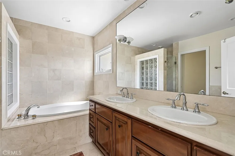 1109 Via Romero Palos Verdes Estates, CA 90274