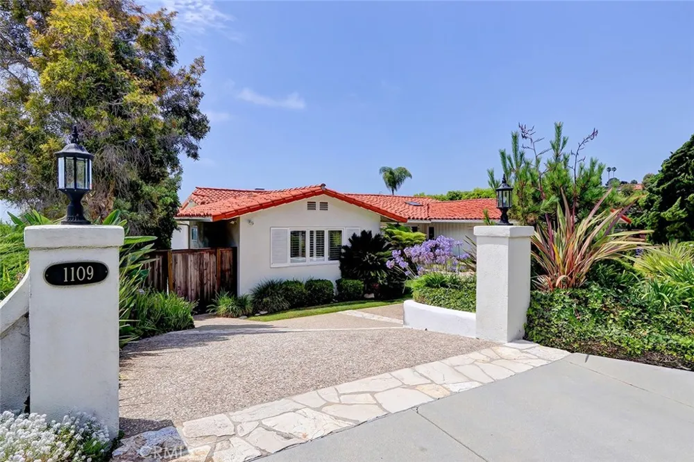 1109 Via Romero Palos Verdes Estates, CA 90274