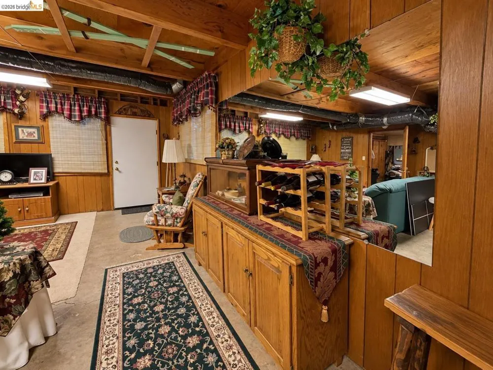 19007 Digger Pine St Groveland, CA 95321