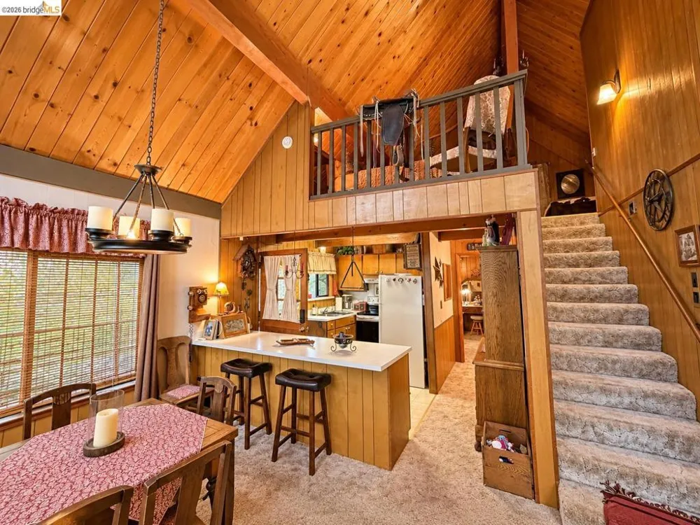 19007 Digger Pine St Groveland, CA 95321