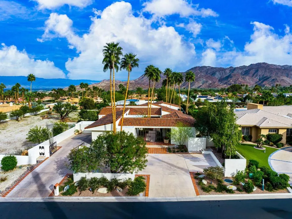 49150 Della Robia Lane Palm Desert, CA 92260