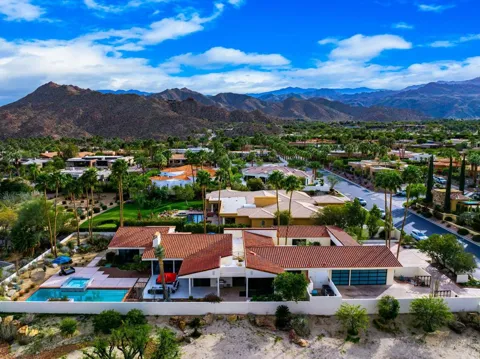 49150 Della Robia Lane