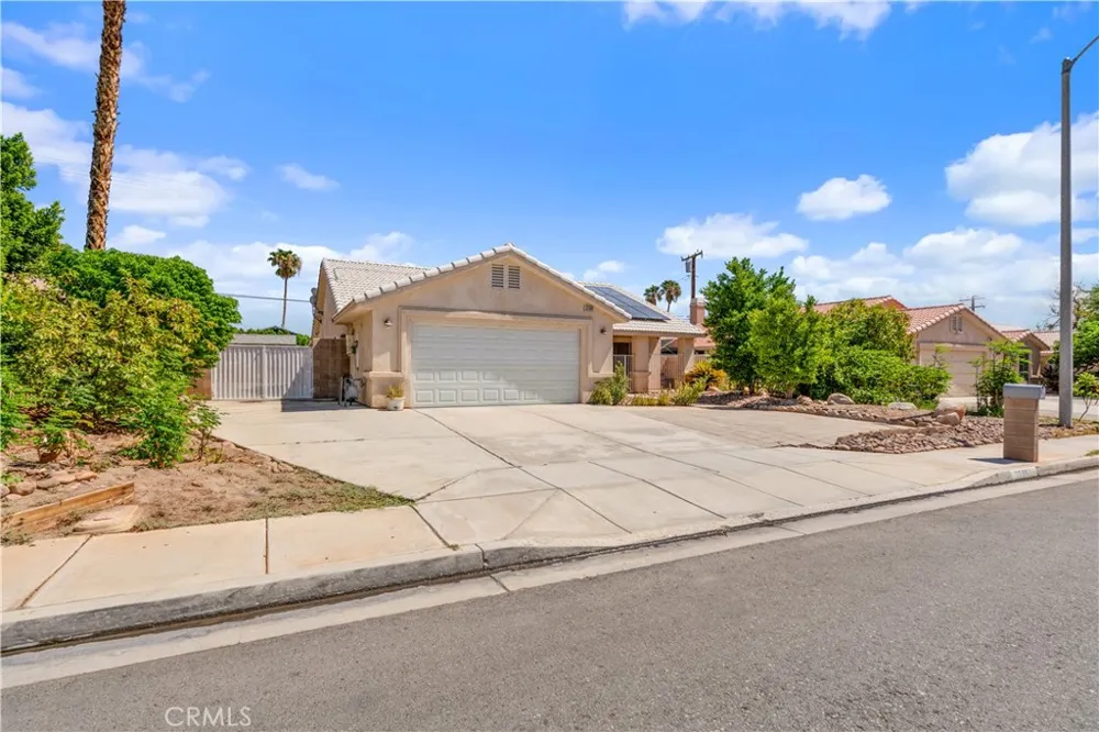 32580 Cielo Vista Road Cathedral City, CA 92234