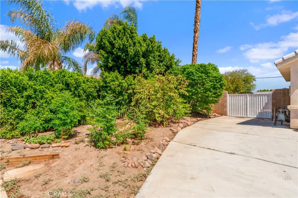 32580 Cielo Vista Road Cathedral City, CA 92234