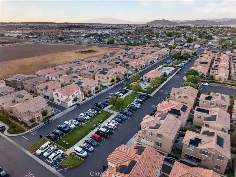 2245 Liberty Court Perris, CA 92571