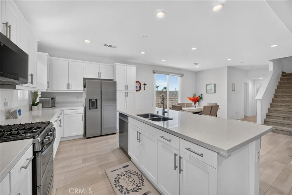 2245 Liberty Court Perris, CA 92571