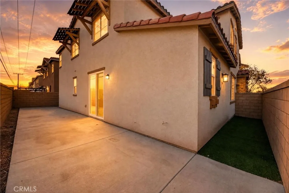 2245 Liberty Court Perris, CA 92571