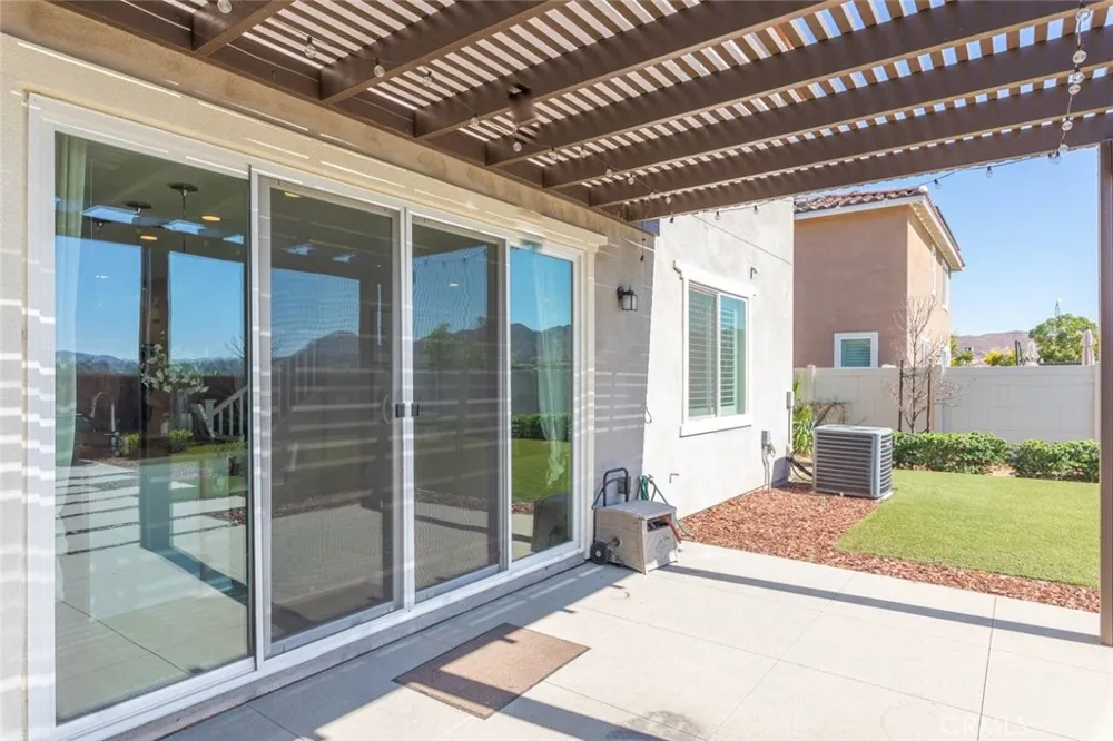 29108 Basswood Lake Elsinore, CA 92530