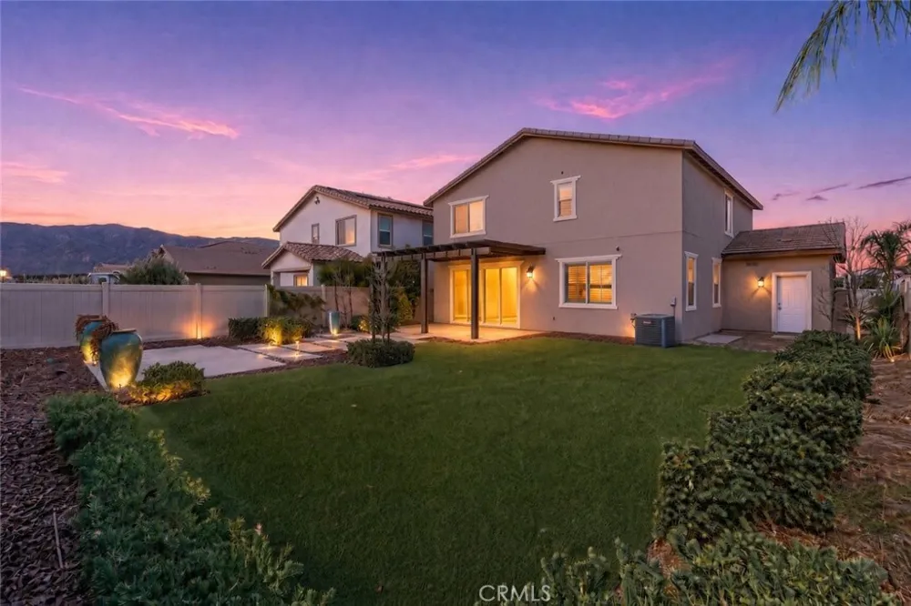 29108 Basswood Lake Elsinore, CA 92530