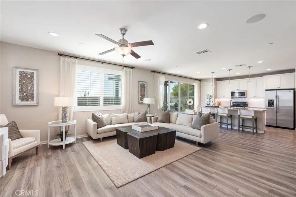 29108 Basswood Lake Elsinore, CA 92530