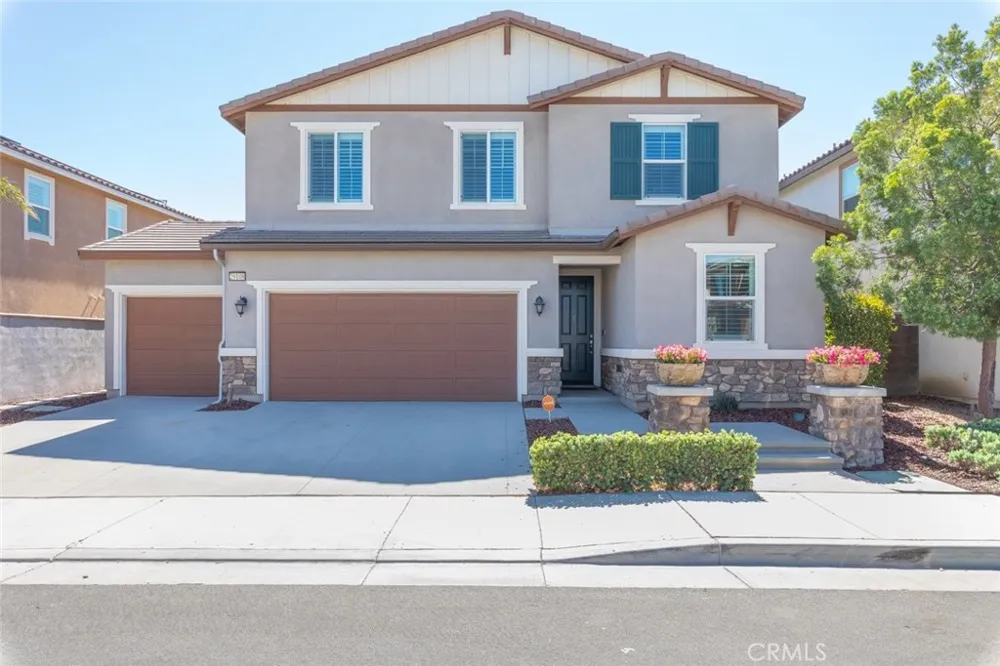 29108 Basswood Lake Elsinore, CA 92530