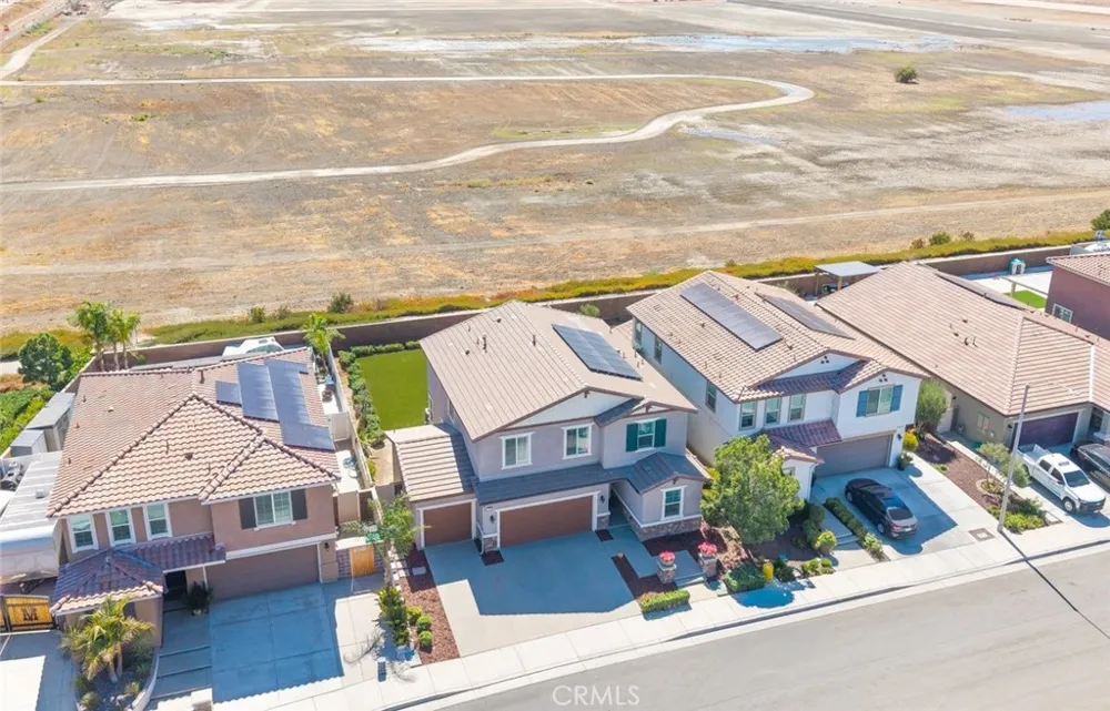 29108 Basswood Lake Elsinore, CA 92530