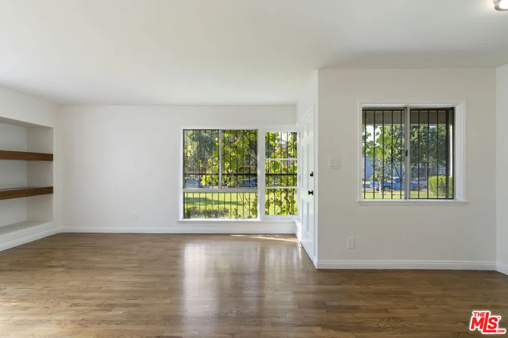 5641 Clemson Street Los Angeles, CA 90016