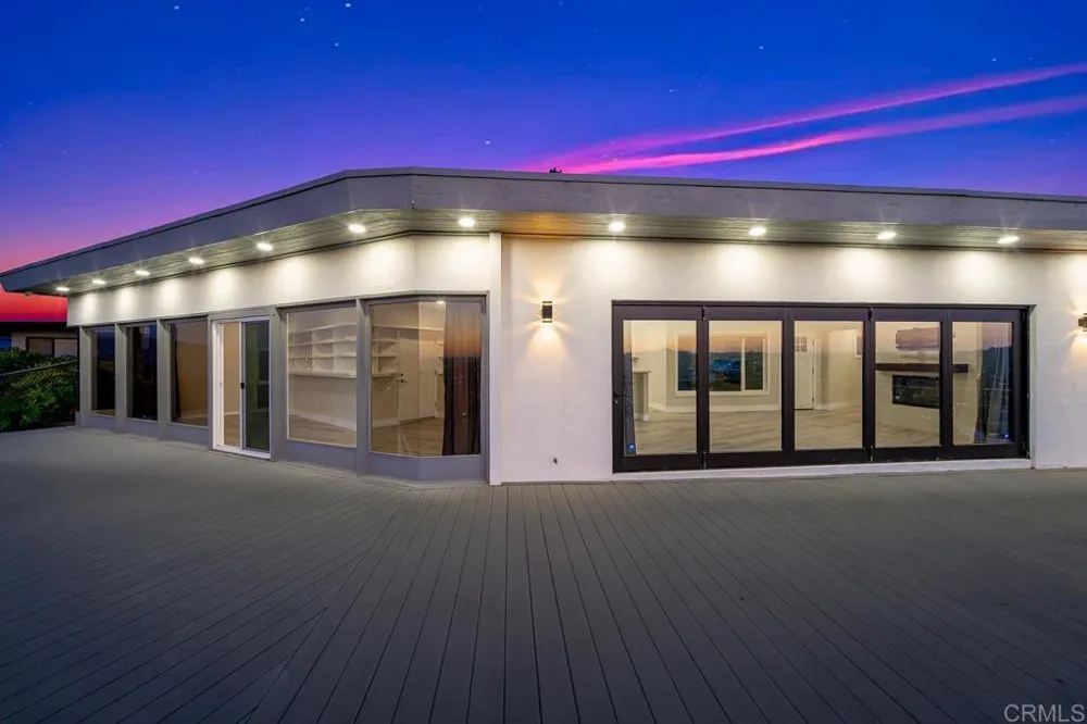 1110 Monterey Drive El Cajon, CA 92020