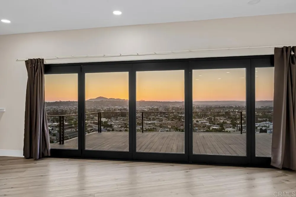 1110 Monterey Drive El Cajon, CA 92020