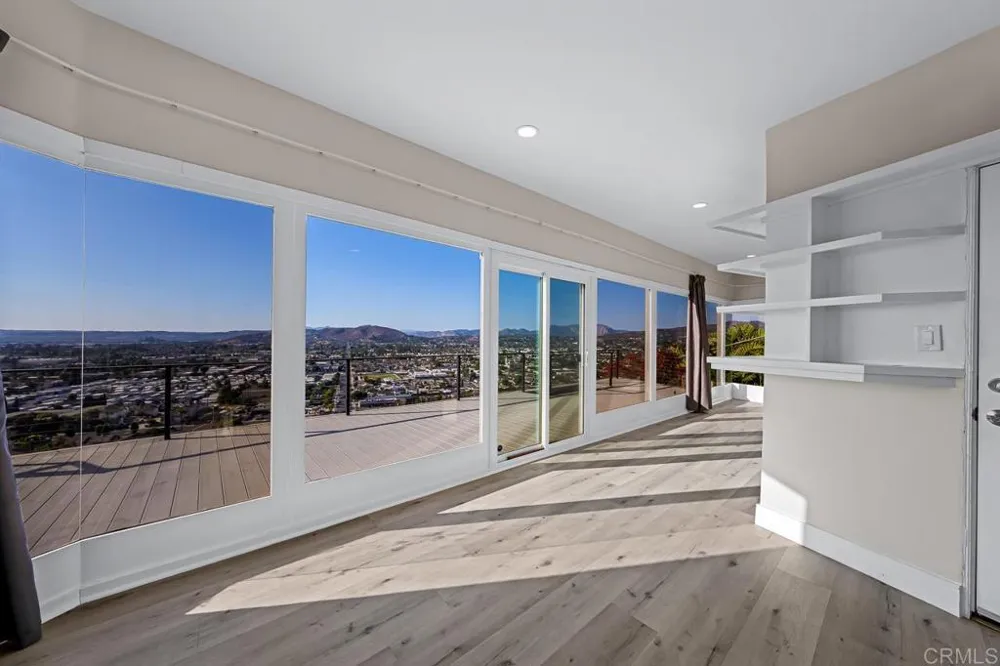 1110 Monterey Drive El Cajon, CA 92020