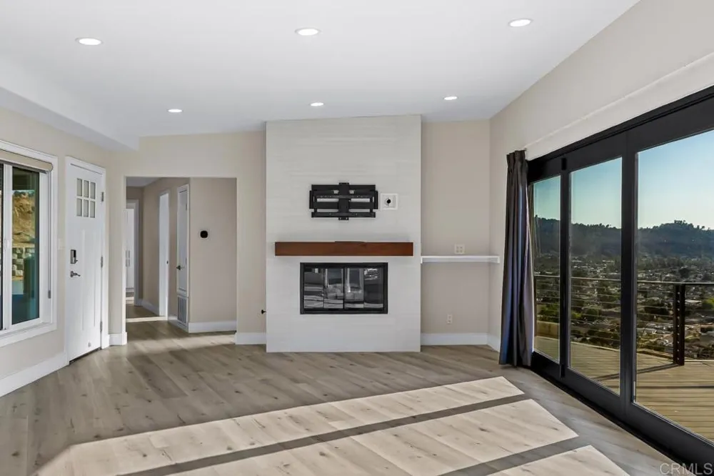 1110 Monterey Drive El Cajon, CA 92020