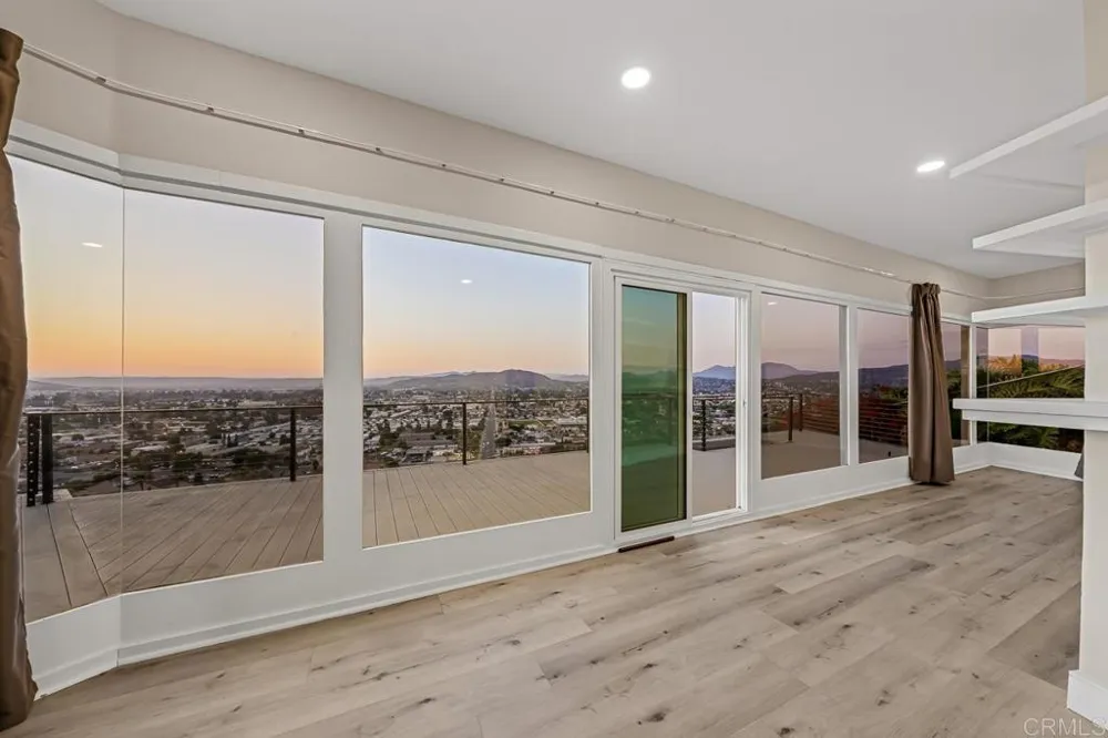 1110 Monterey Drive El Cajon, CA 92020