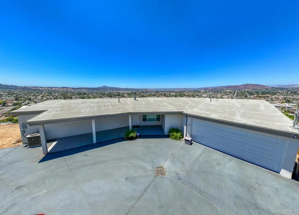 1110 Monterey Drive El Cajon, CA 92020