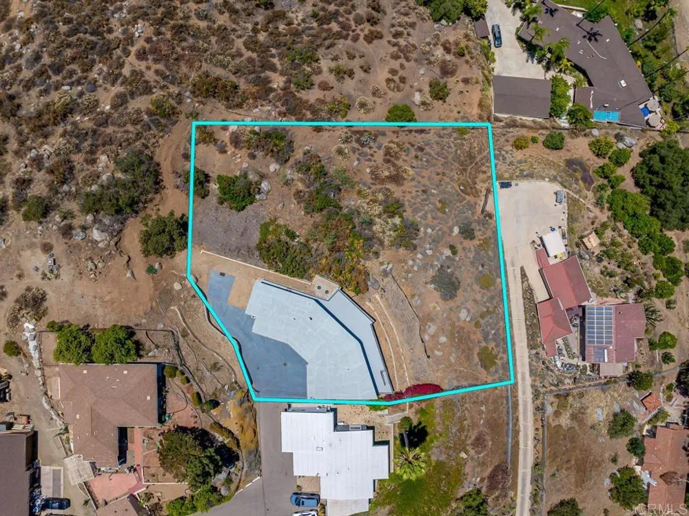 1110 Monterey Drive El Cajon, CA 92020