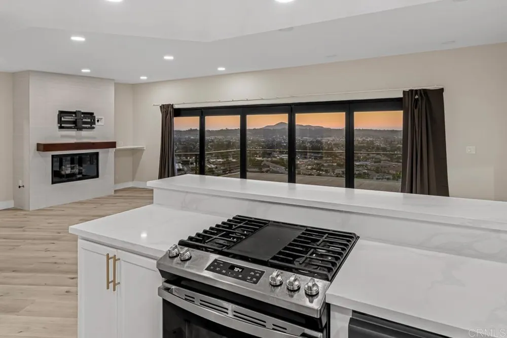 1110 Monterey Drive El Cajon, CA 92020