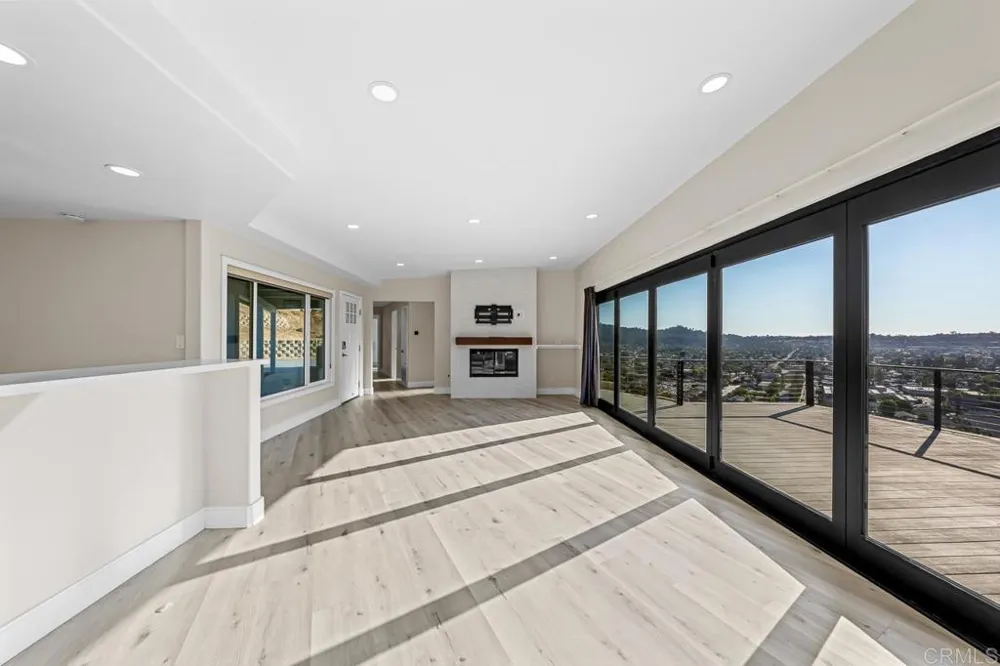 1110 Monterey Drive El Cajon, CA 92020
