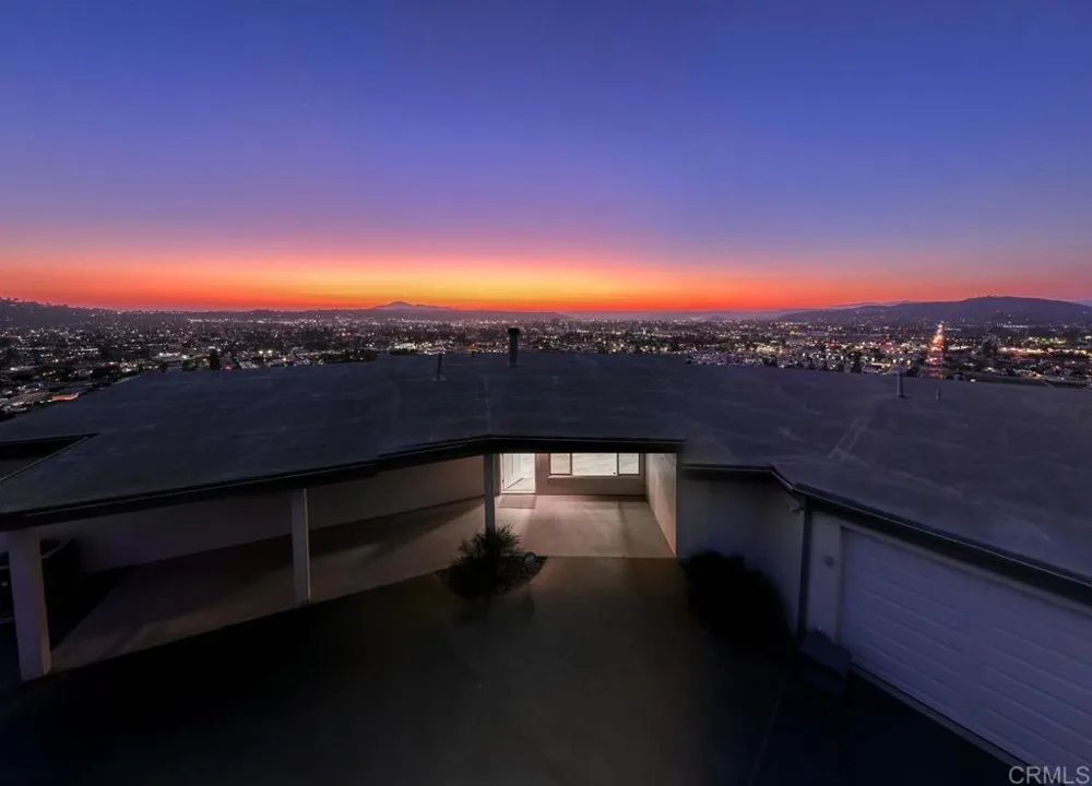 1110 Monterey Drive El Cajon, CA 92020