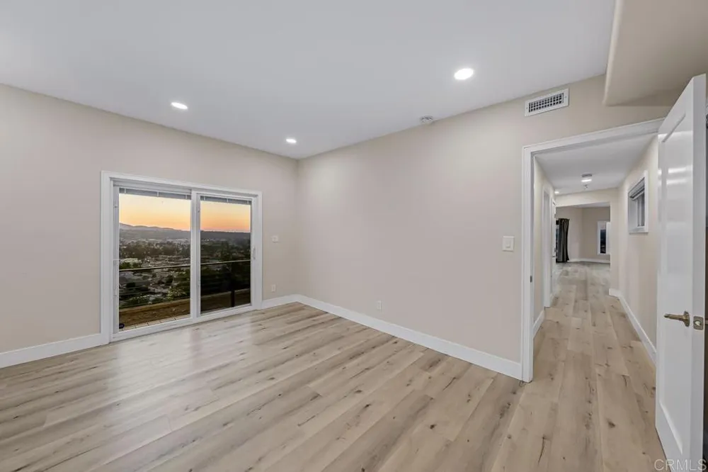1110 Monterey Drive El Cajon, CA 92020
