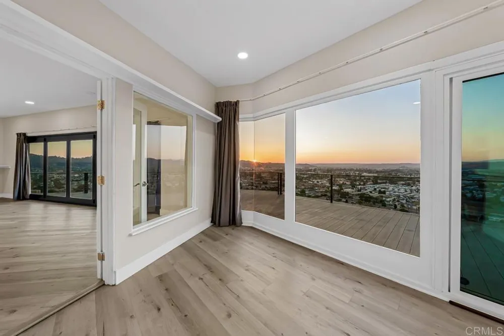 1110 Monterey Drive El Cajon, CA 92020