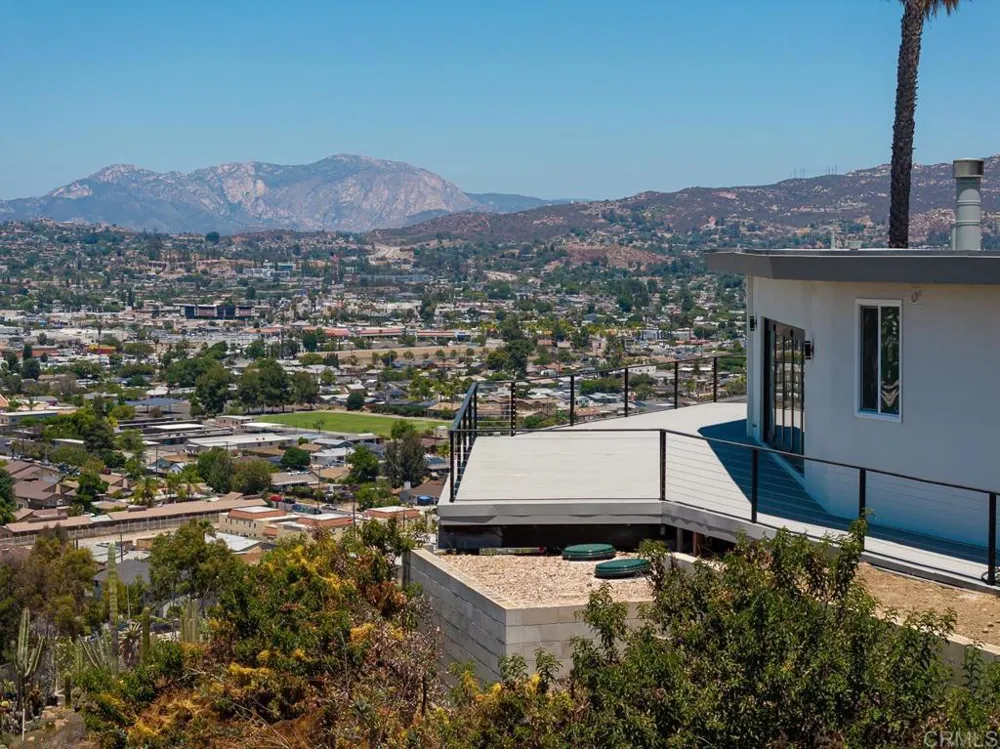1110 Monterey Drive El Cajon, CA 92020