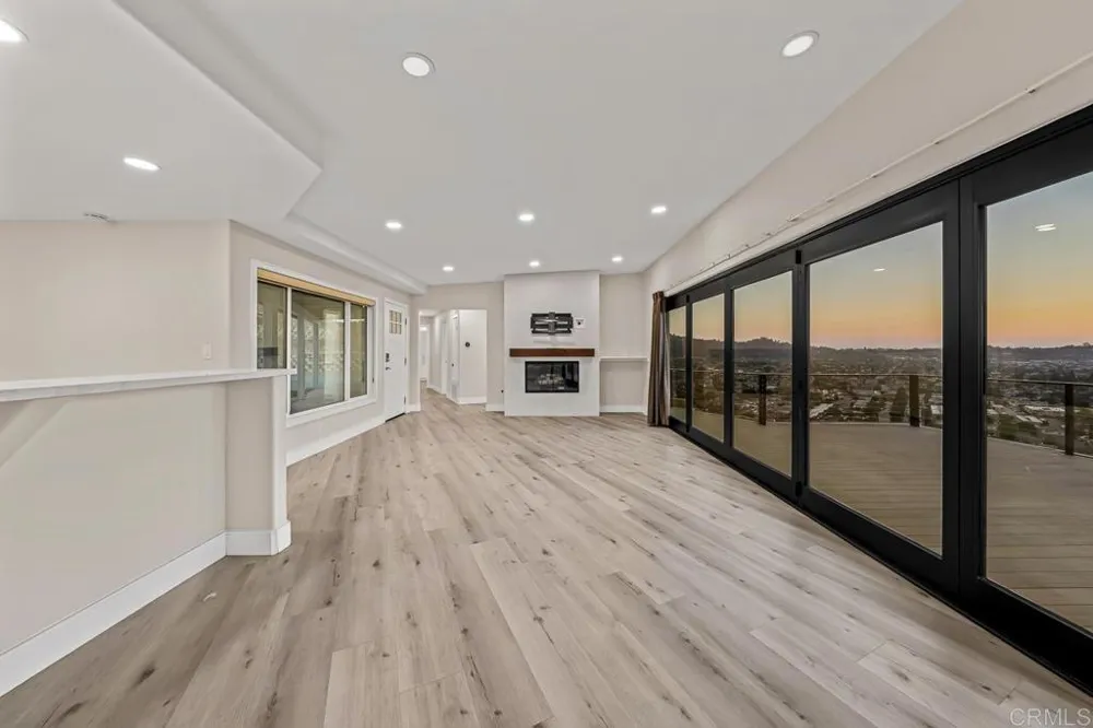 1110 Monterey Drive El Cajon, CA 92020