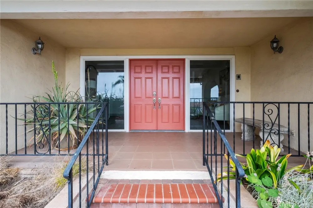 30104 Avenida Tranquila Rancho Palos Verdes, CA 90275