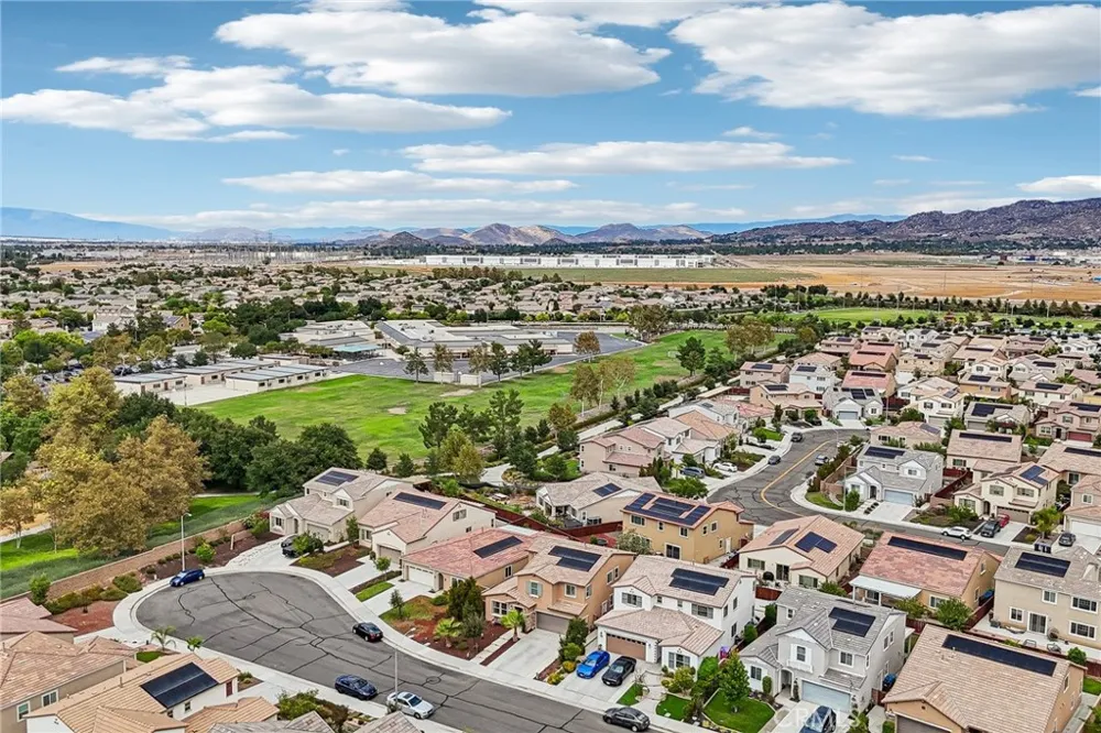 29292 Caravel Drive Menifee, CA 92585