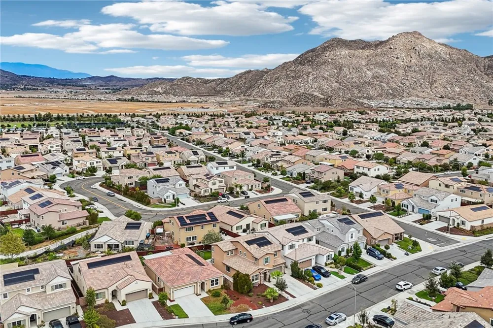 29292 Caravel Drive Menifee, CA 92585