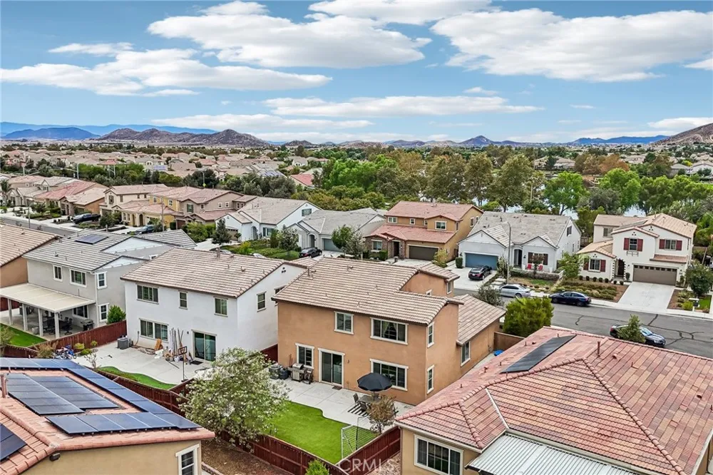 29292 Caravel Drive Menifee, CA 92585