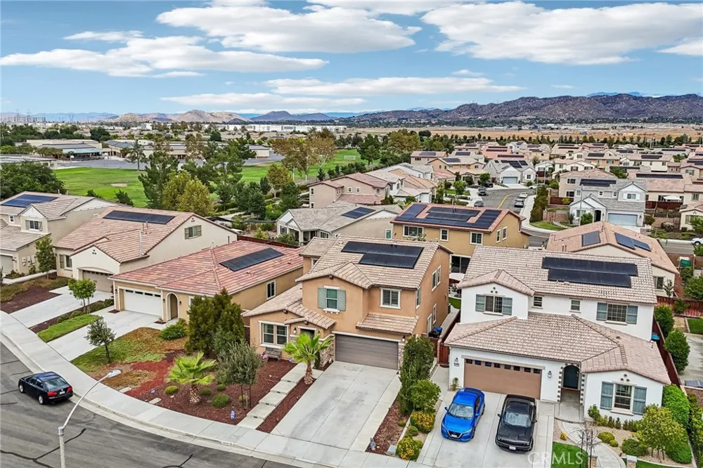 29292 Caravel Drive Menifee, CA 92585