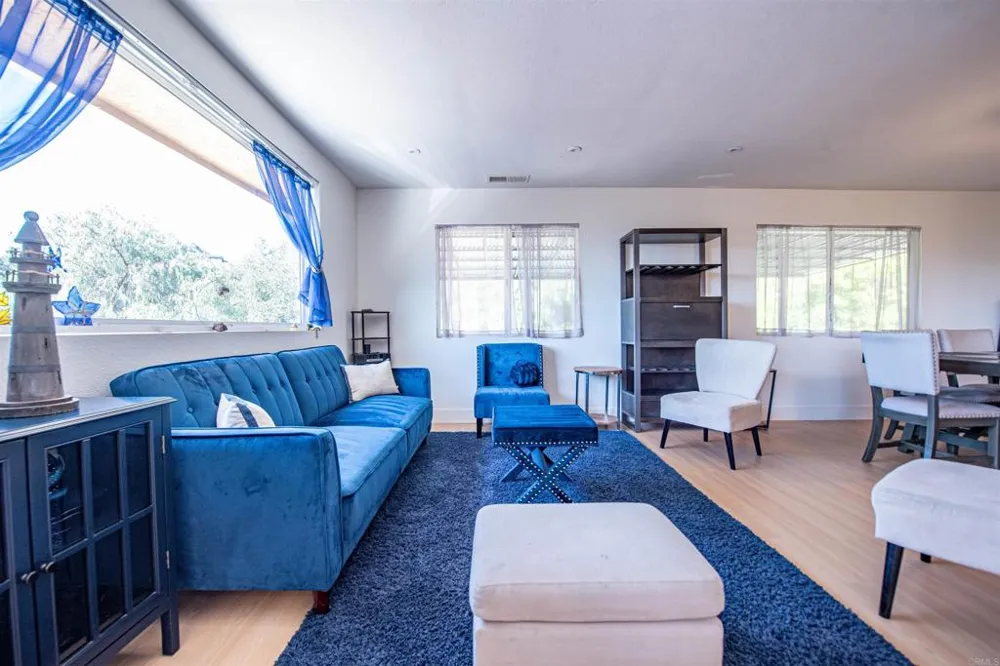 2715 S Centre City Parkway Escondido, CA 92025