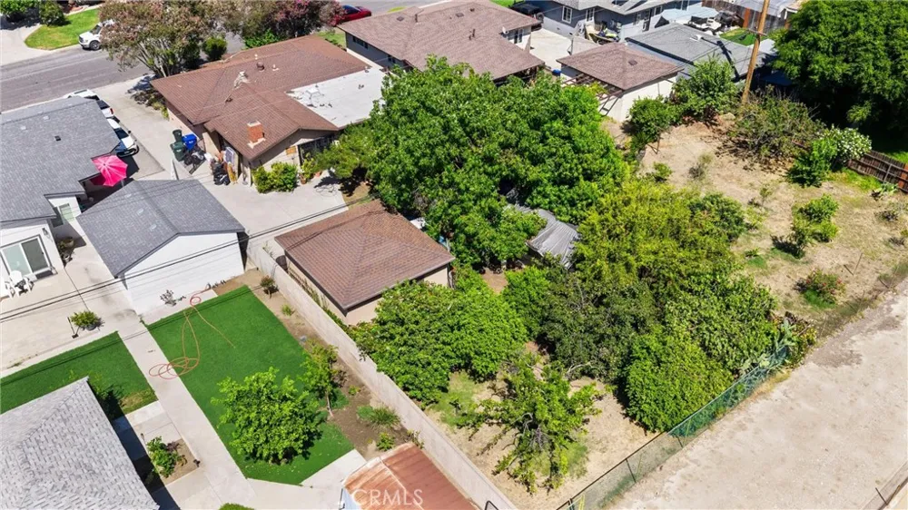 16636 E Masline Covina, CA 91722