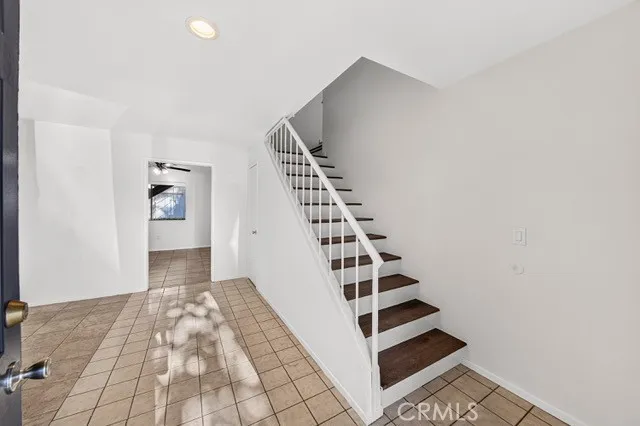 160 Greentree Ln La Habra, CA 90631