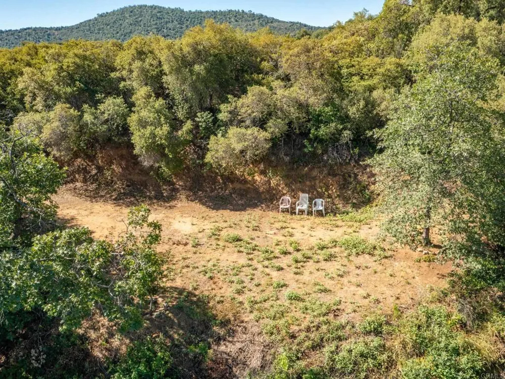 17 Bobcat Trail Santa Ysabel, CA 92070