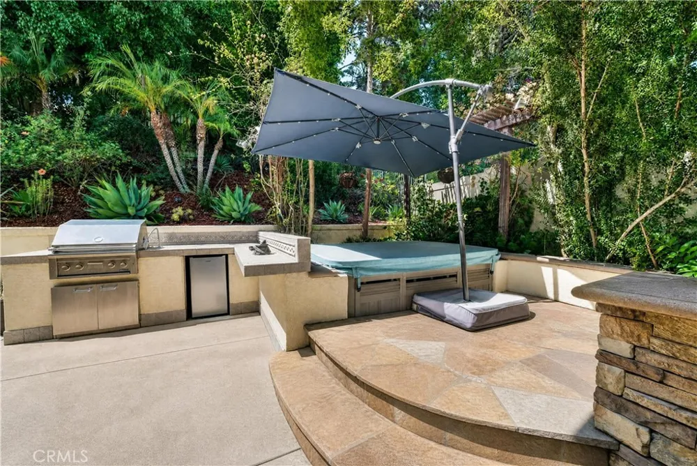 63 Mallorn Aliso Viejo, CA 92656