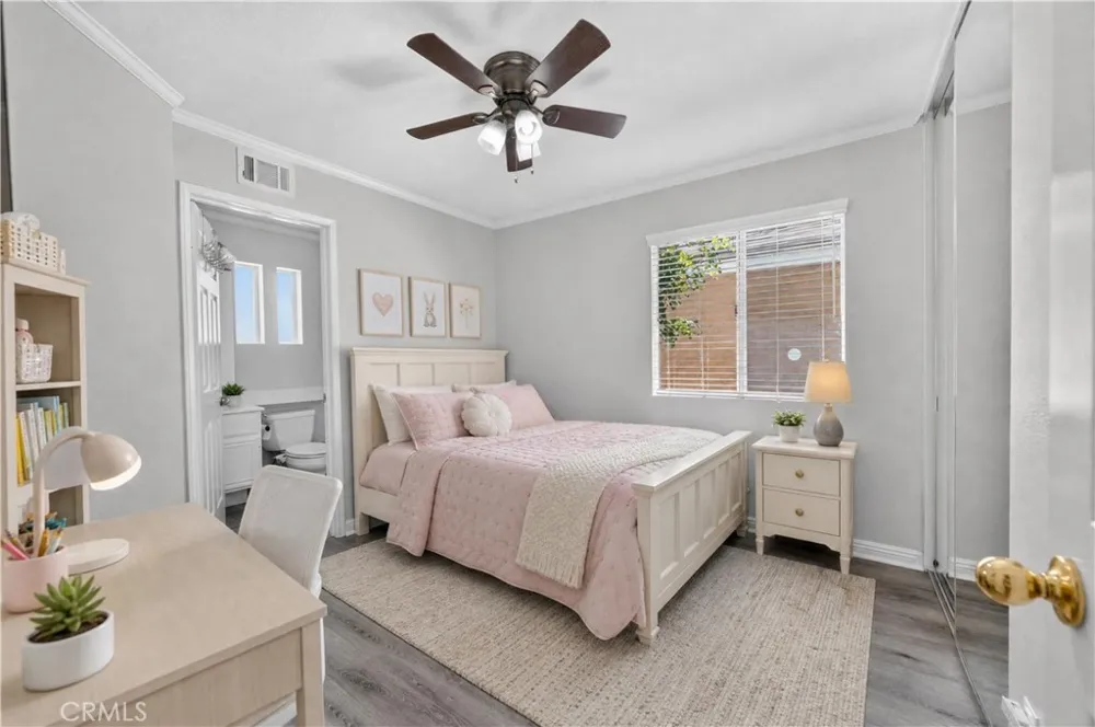 63 Mallorn Aliso Viejo, CA 92656