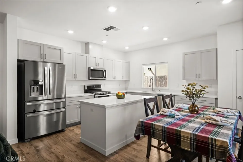 3084 Thyme Place Chico, CA 95928
