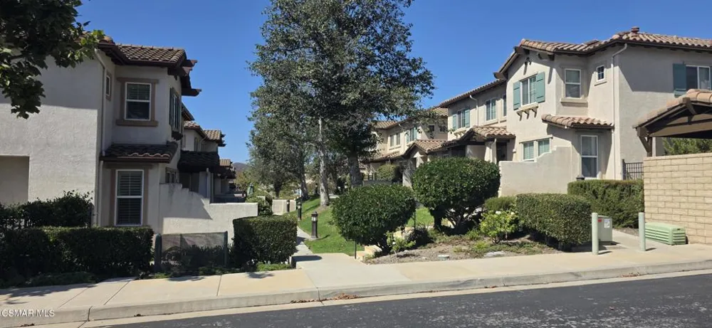 155 Via Aldea Newbury Park, CA 91320