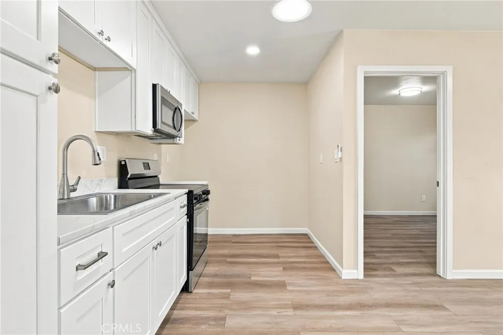 1438 W 19th Merced, CA 95340