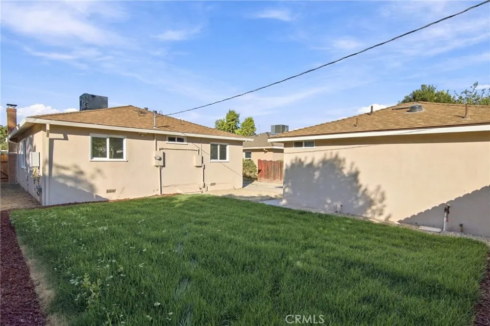 1438 W 19th Merced, CA 95340
